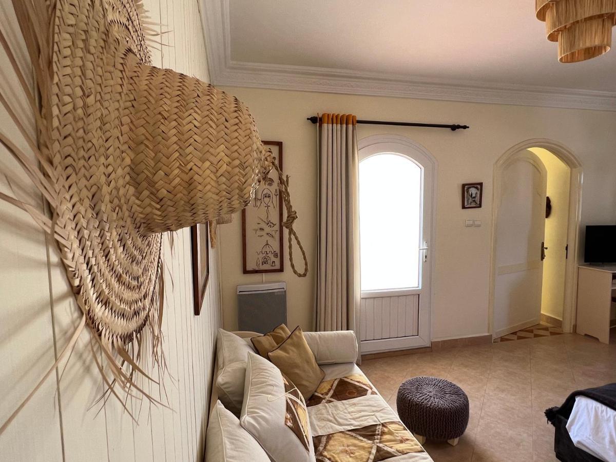 Dar Macha Hotel Ghazoua Bagian luar foto